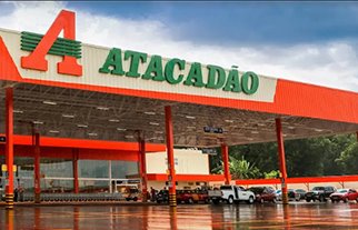 Especialistas apontam motivos para o crescimento desacelerado do Atacadão frente ao Assaí e Mix Mateus 